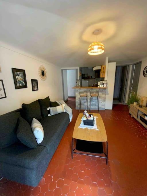نيس Appartement Typique Nicois En Plein Centre Ville المظهر الخارجي الصورة